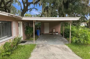 8010 Sharon Dr, Tampa, FL 33617 - Photo 47