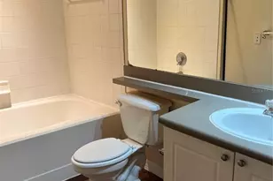 15002 Arbor Reserve Cir, Tampa, FL 33624 - Photo 7