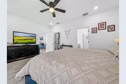 34208 Evergreen Hill Court, Wesley Chapel, FL 33545 - Photo 17