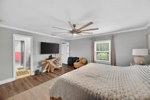 4924 Beach Dr SE, Saint Petersburg, FL 33705 - Photo 3