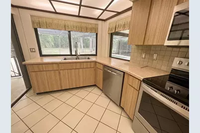 8536 Cessna Drive, New Port Richey, FL 34654 - Photo 23