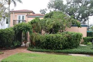 1630 Bonita Ln, Sarasota, FL 34239 - Photo 1
