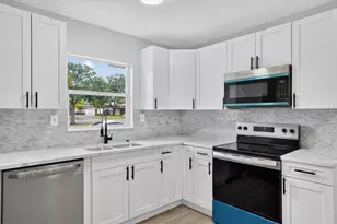 6810 Dr Martin Luther King Jr Street N, Saint Petersburg, FL 33702 - Photo 13