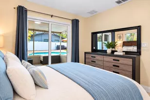 2429 Park St N, Saint Petersburg, FL 33710 - Photo 5