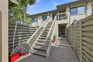 3165 Landmark Dr, Clearwater, FL 33761 - Photo 9