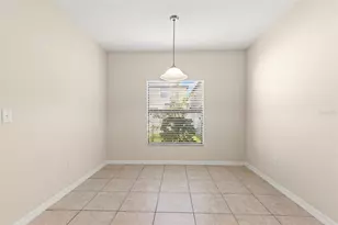 2719 Garden Falls Dr, Brandon, FL 33511 - Photo 15