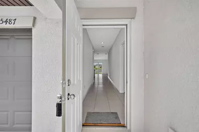5487 Blue Azure Drive, Wimauma, FL 33598 - Photo 9