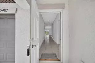 5487 Blue Azure Dr, Wimauma, FL 33598 - Photo 9