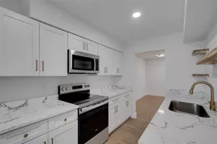 221 Bel Forest Dr, Belleair Bluffs, FL 33770 - Photo 21
