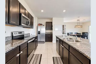 10940 Trailing Vine Drive, Tampa, FL 33610 - Photo 3