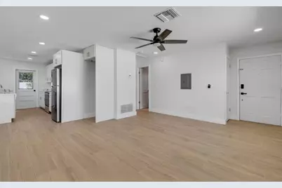 233 Bel Forest Drive #1, Belleair Bluffs, FL 33770 - Photo 15