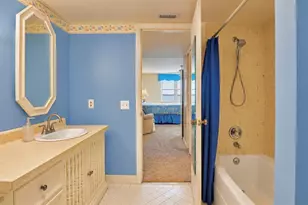 5200 Brittany Dr S, Saint Petersburg, FL 33715 - Photo 27