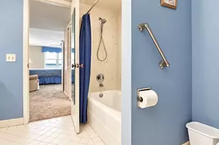 5200 Brittany Dr S, Saint Petersburg, FL 33715 - Photo 29