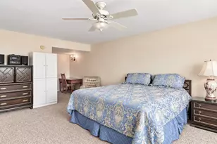 5200 Brittany Dr S, Saint Petersburg, FL 33715 - Photo 27
