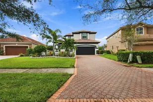 9925 Sago Point Dr, Seminole, FL 33777 - Photo 3