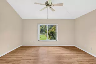1704 Tremont Ct, Sun City Center, FL 33573 - Photo 25