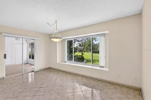1704 Tremont Ct, Sun City Center, FL 33573 - Photo 17