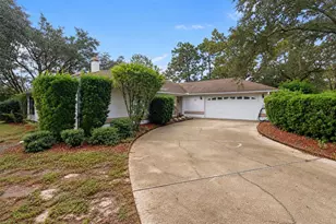 31 Mayflower Ct S, Homosassa, FL 34446 - Photo 1