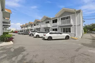 5201 S Macdill Ave, Tampa, FL 33611 - Photo 1