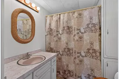 2000 E Bay Drive #87, Largo, FL 33771 - Photo 11