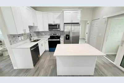 37542 Eiland Unit#B Boulevard, Zephyrhills, FL 33542 - Photo 5