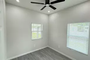 37542 Eiland Blvd, Zephyrhills, FL 33542 - Photo 17