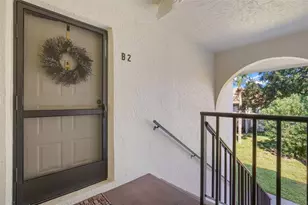 1708 Pine Ridge Way E, Palm Harbor, FL 34684 - Photo 15