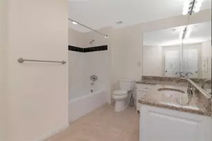 4309 Bay Club Cir, Tampa, FL 33607 - Photo 19