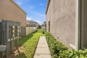9012 Carlotta Wy, Kissimmee, FL 34747 - Photo 3