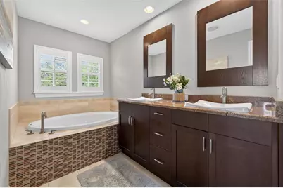 252 Valencia Circle, Saint Petersburg, FL 33716 - Photo 33