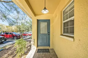 209 Drawbridge Ln, Valrico, FL 33594 - Photo 5