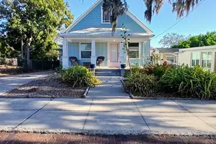 542 Division St, Tarpon Springs, FL 34689 - Photo 1