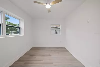 7361 Royal Palm Drive, New Port Richey, FL 34652 - Photo 17