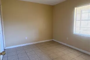 12723 Lockey Ln, Tampa, FL 33612 - Photo 5