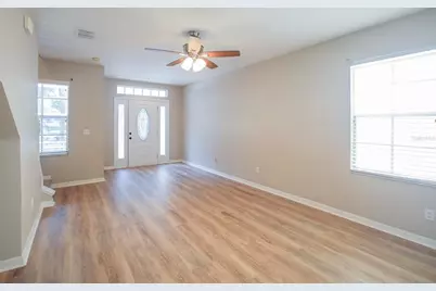 16244 Bridgewalk Drive, Lithia, FL 33547 - Photo 7