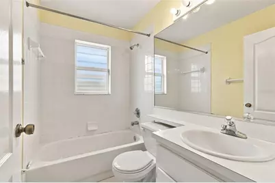 610 Lakemont Drive, Brandon, FL 33510 - Photo 11
