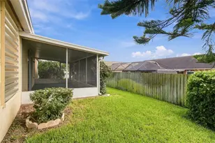 610 Lakemont Dr, Brandon, FL 33510 - Photo 15