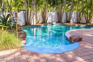 2633 W Sunset Dr, Tampa, FL 33629 - Photo 41