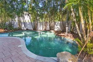2633 W Sunset Dr, Tampa, FL 33629 - Photo 43