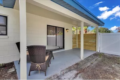5210 S Zion Street, Tampa, FL 33611 - Photo 5
