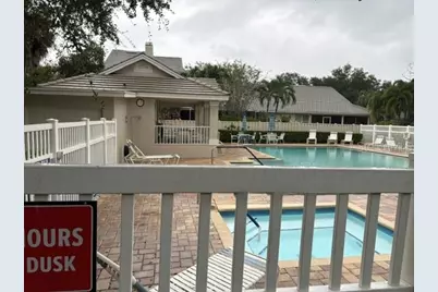 402 Date Palm Court NE, Saint Petersburg, FL 33703 - Photo 29