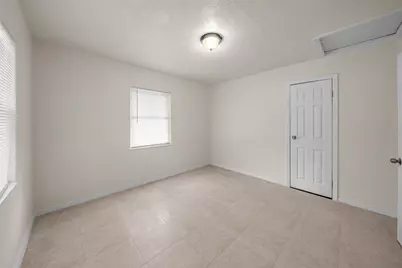 4053 41st Avenue N, Saint Petersburg, FL 33714 - Photo 11