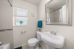4053 41st Ave N, Saint Petersburg, FL 33714 - Photo 17