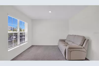 5440 Logan Cave Avenue, Wimauma, FL 33598 - Photo 15