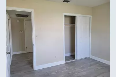 7880 2nd Avenue S, Saint Petersburg, FL 33707 - Photo 31