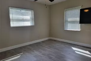 7880 2nd Ave S, Saint Petersburg, FL 33707 - Photo 21