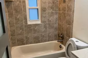 7920 George Washington Ln, Tampa, FL 33637 - Photo 25