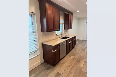 7920 George Washington Lane, Tampa, FL 33637 - Photo 11