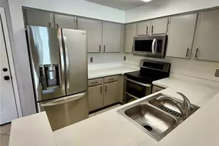 2400 Feather Sound Dr, Clearwater, FL 33762 - Photo 3