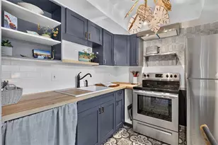 821 Deleon Ct, Dunedin, FL 34698 - Photo 15